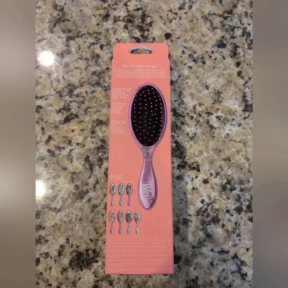 ⚡Wet Brush Original Detangler Brush Jasmine, Disney Princess limited ed